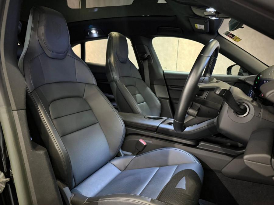 TAYCAN 4 CROSS TURISMO - Image 9